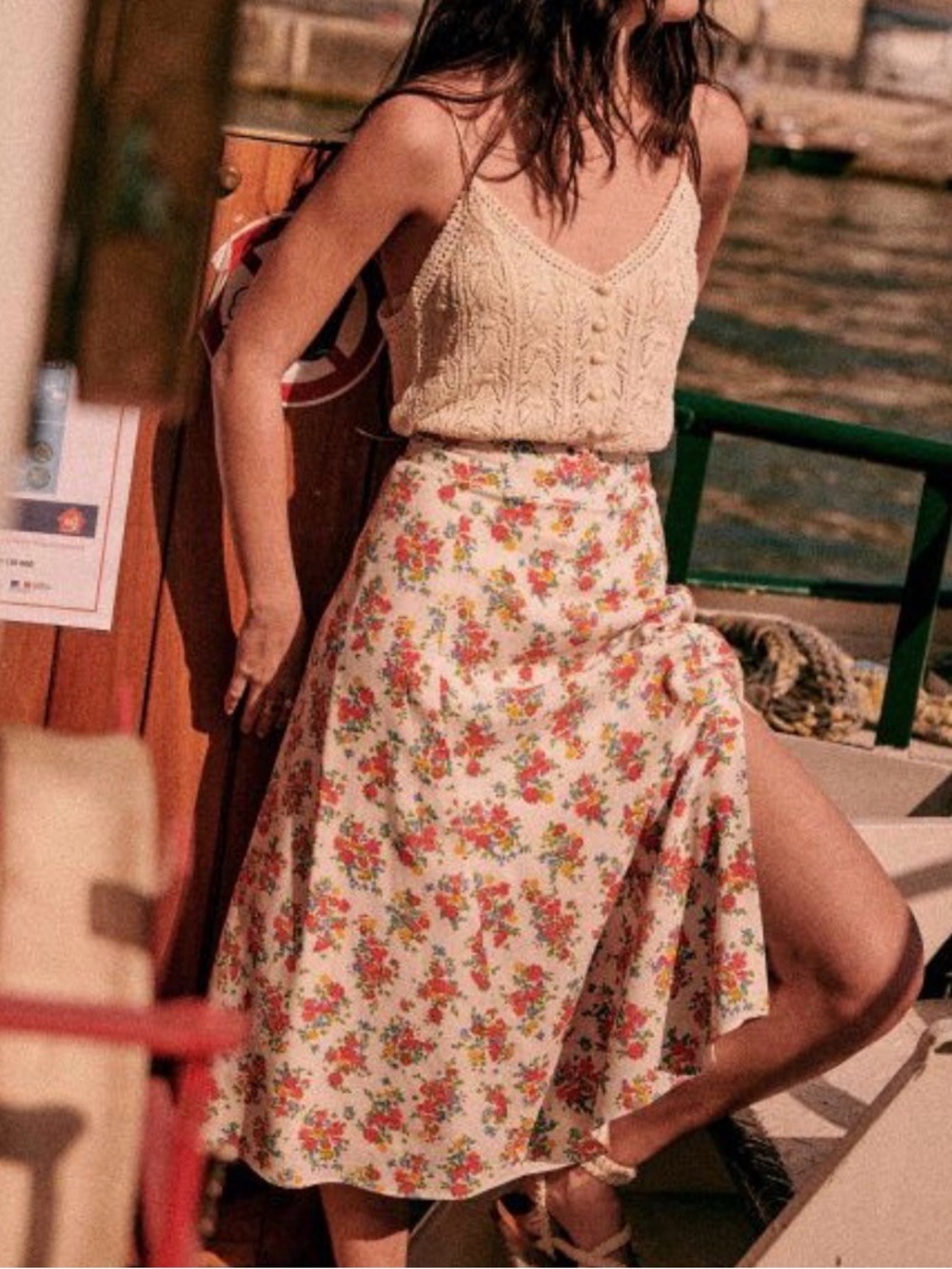 Sezane Tabata skirt sz FR 38 / US 6 in jardín secret